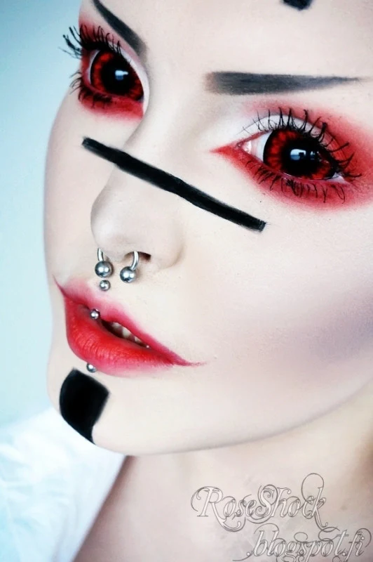 Phantasee Red Black Sclera Contacts Sunpyre (2 lenses/pack) - Image 7