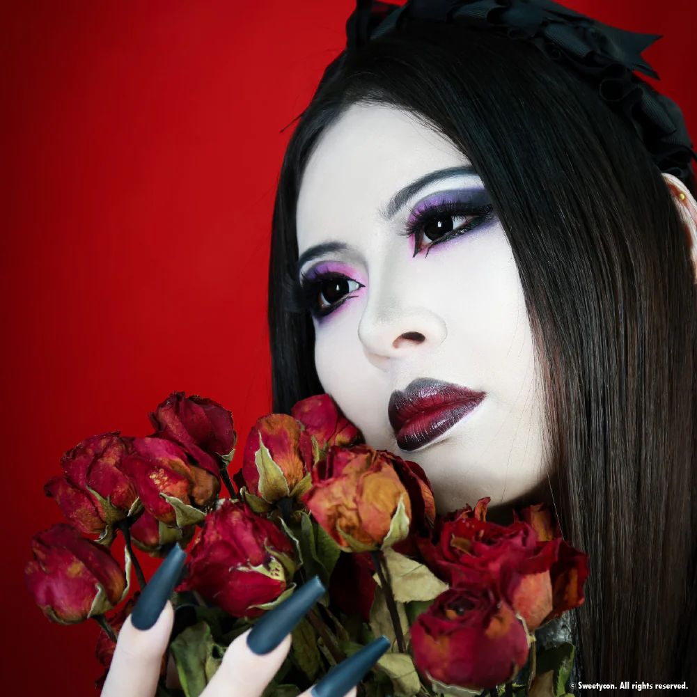 Sweety Pearl Black (Reduced Pupil) (1 lens/pack) - Image 8